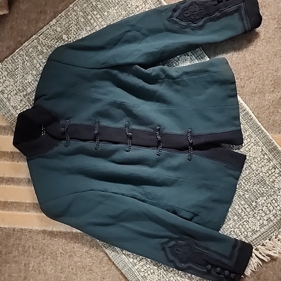 🔴 🔚🔜 SALE Ellen Tracy Vtg Cowboy Cut Jacket with Embroidered Details - Picture 1 of 10